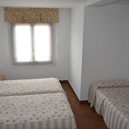 Aparthotel Tres Caminos El Grado Ngoại thất bức ảnh