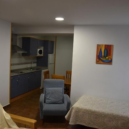 Aparthotel Tres Caminos El Grado Ngoại thất bức ảnh