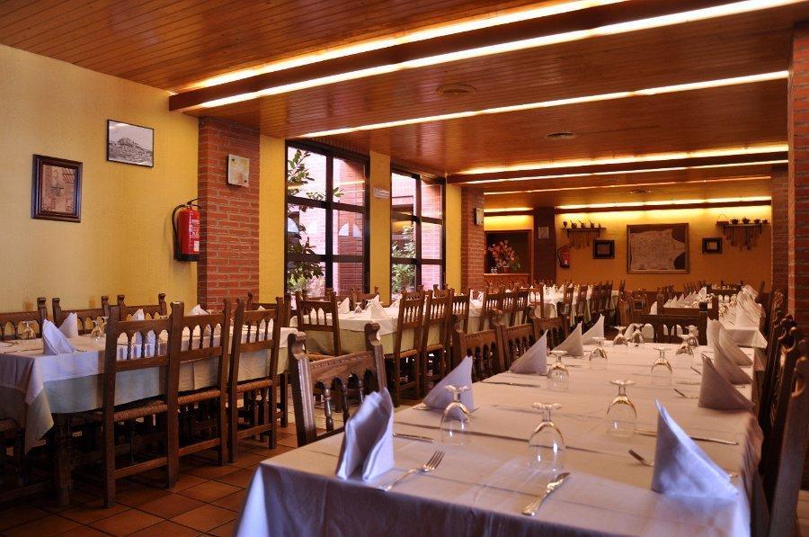 Aparthotel Tres Caminos El Grado Ngoại thất bức ảnh